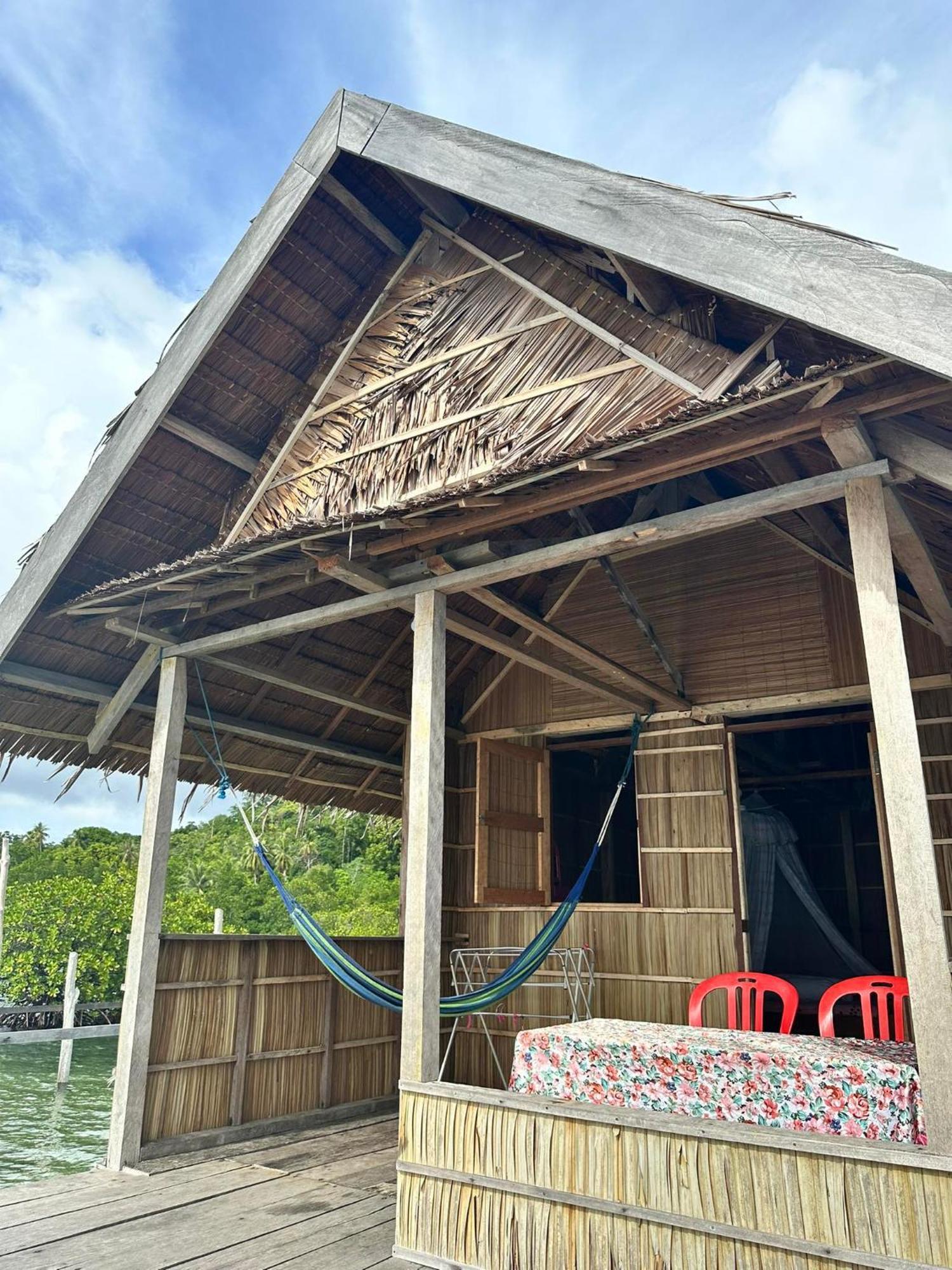 Nyanse Homestay - Raja Ampat Besir 外观 照片
