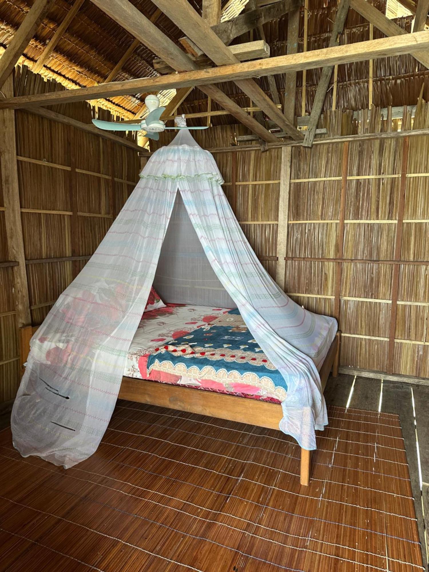 Nyanse Homestay - Raja Ampat Besir 外观 照片